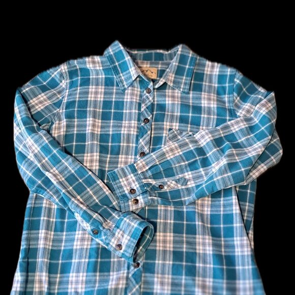 LARGE Flannel plaid button down tops, bundle of 3 - Picture 8 of 16
